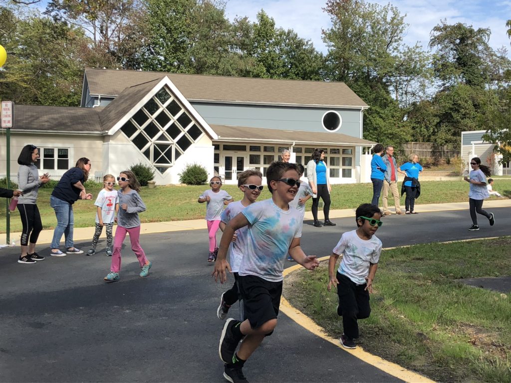 Private School in Northern Virginia Holds Annual K6 Color Run Pinecrest School